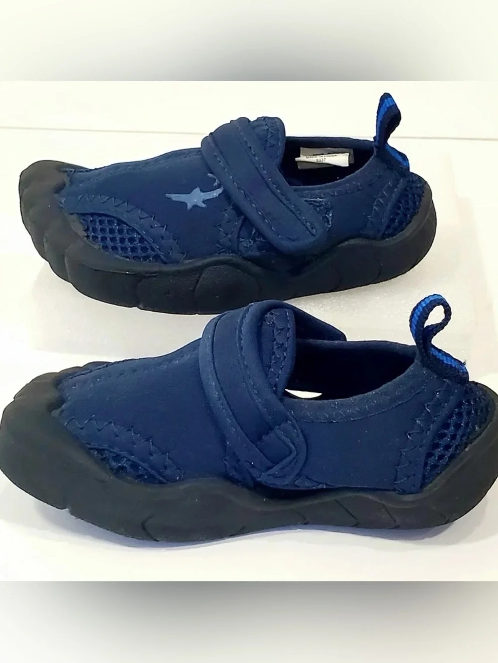 Koala Kids Navy Water Shoes with Hook-and-Loop Strap Closure Size 4 Toddler EUC